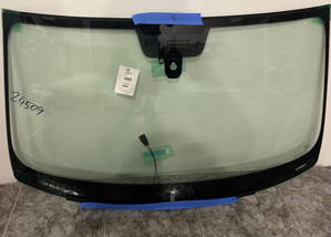 Čelní sklo PORSCHE CAYENNE/VW Touareg R.2010-, akustické sklo, senzor deště, vyhřívaní, rám